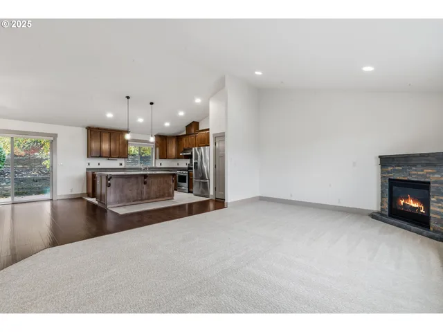 $530,000 | 158 Rolling Hills Avenue Southeast, Salem, OR 97306