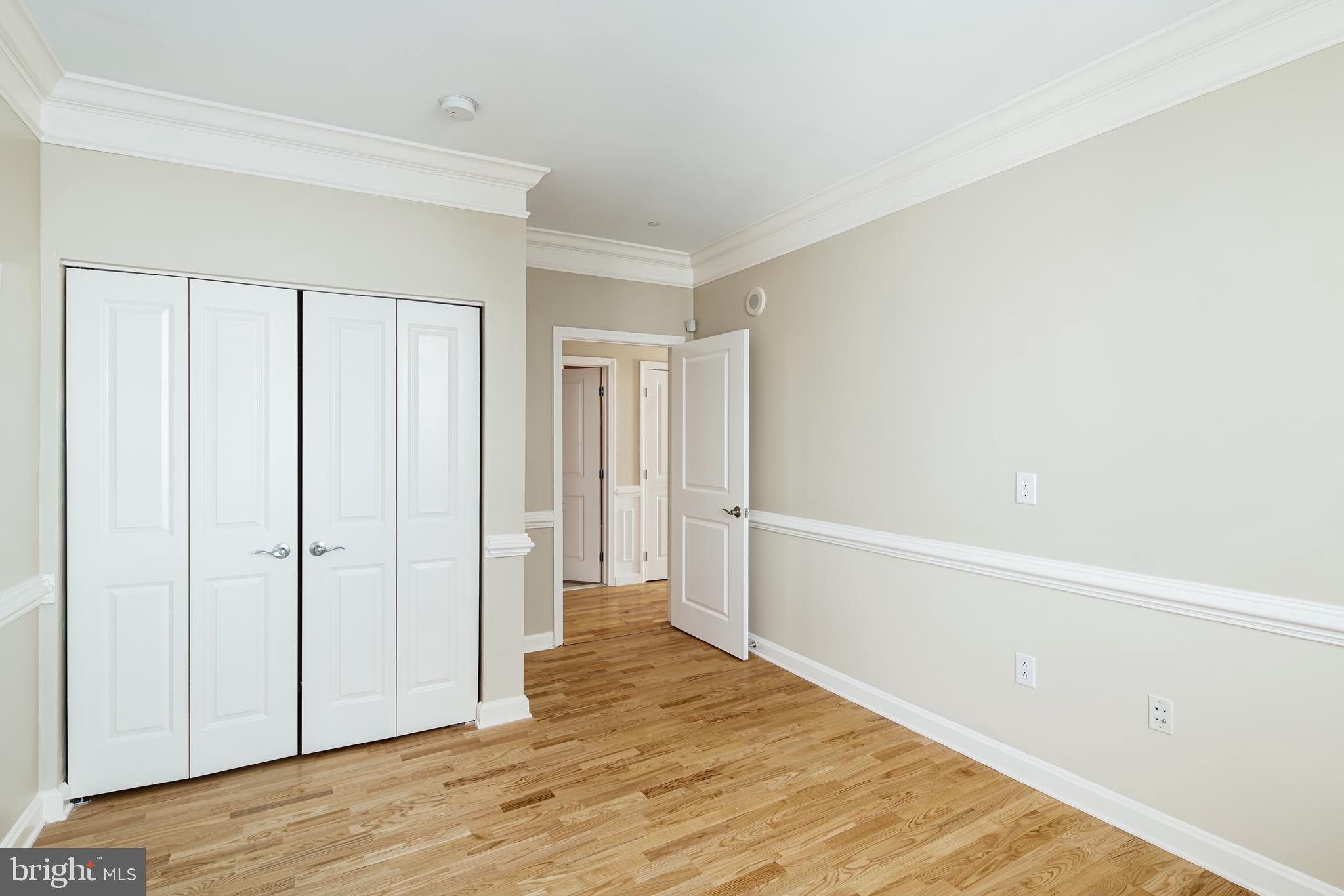 901 North Penn Street, Unit R1902 Philadelphia, PA 19123 - Photo 20 of 34 a view of an empty room