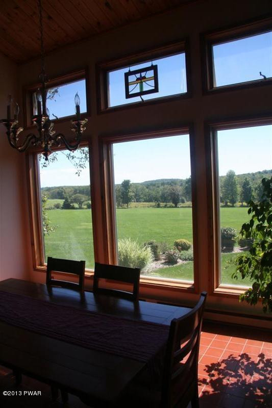 263 Lake Quinn Road Waymart, PA 18472 - Photo 17 of 50