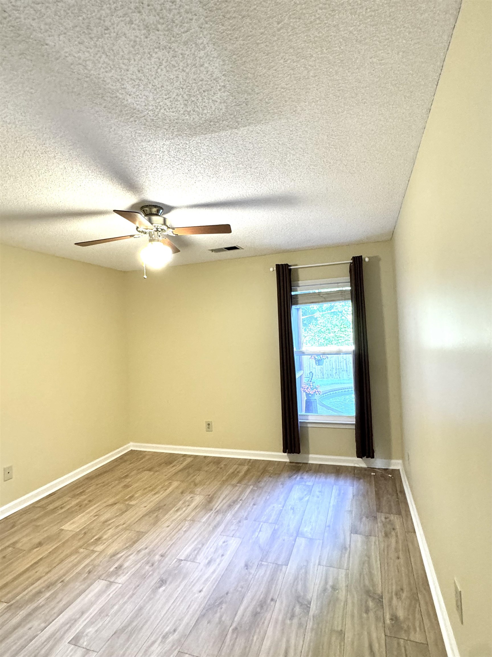 641 Hermitage Trail Collierville, TN 38017 - Photo 23 of 24 Light wood-finish flooring complements neutral wall tones