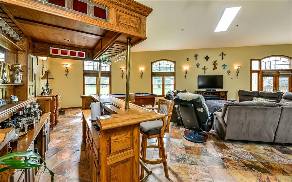 2933 Clearview Road Allison Park, PA 15101 - Photo 12 of 24 Gallery Image 12