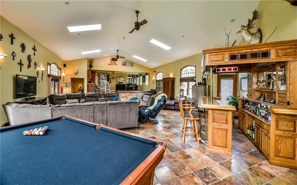 2933 Clearview Road Allison Park, PA 15101 - Photo 13 of 24 Gallery Image 13