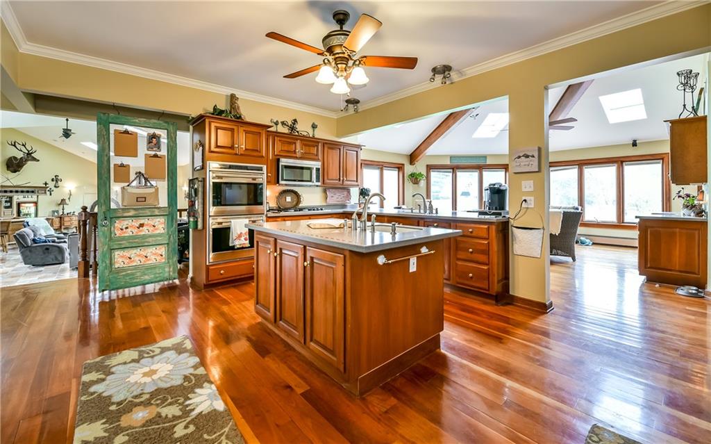 2933 Clearview Road Allison Park, PA 15101 - Photo 8 of 24 Gallery Image 8