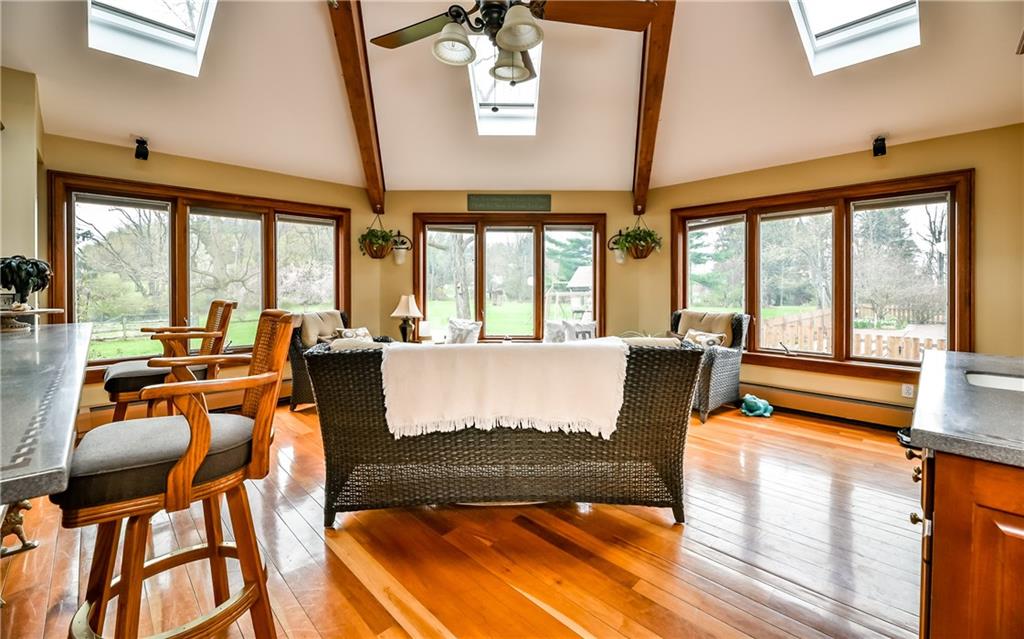 2933 Clearview Road Allison Park, PA 15101 - Photo 9 of 24 Gallery Image 9