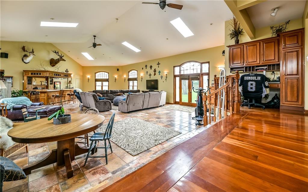 2933 Clearview Road Allison Park, PA 15101 - Photo 10 of 24 Gallery Image 10
