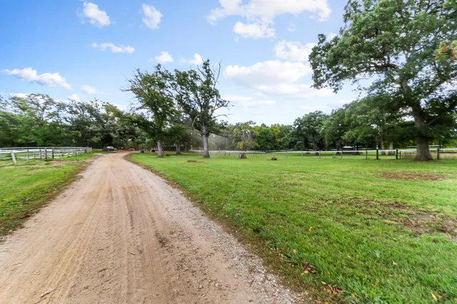 $2,600 | 12501 400th Avenue, Randall, WI 53181