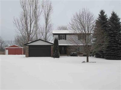 12200 Rattalee Lake Road Davisburg, MI 48350 - Photo 1 of 9 20221051.JPG