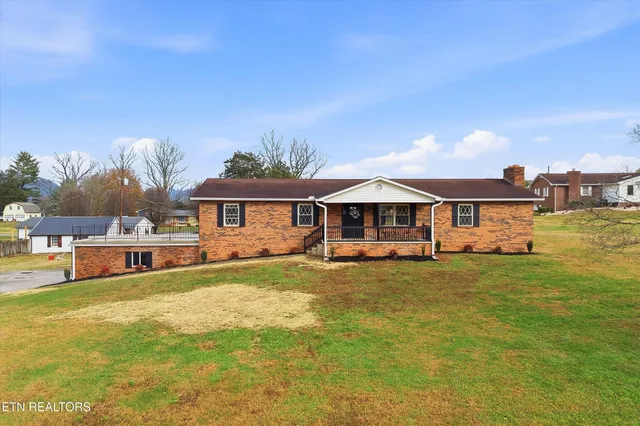 $350,000 | 229 Brown Crest Road, La Follette, TN 37766