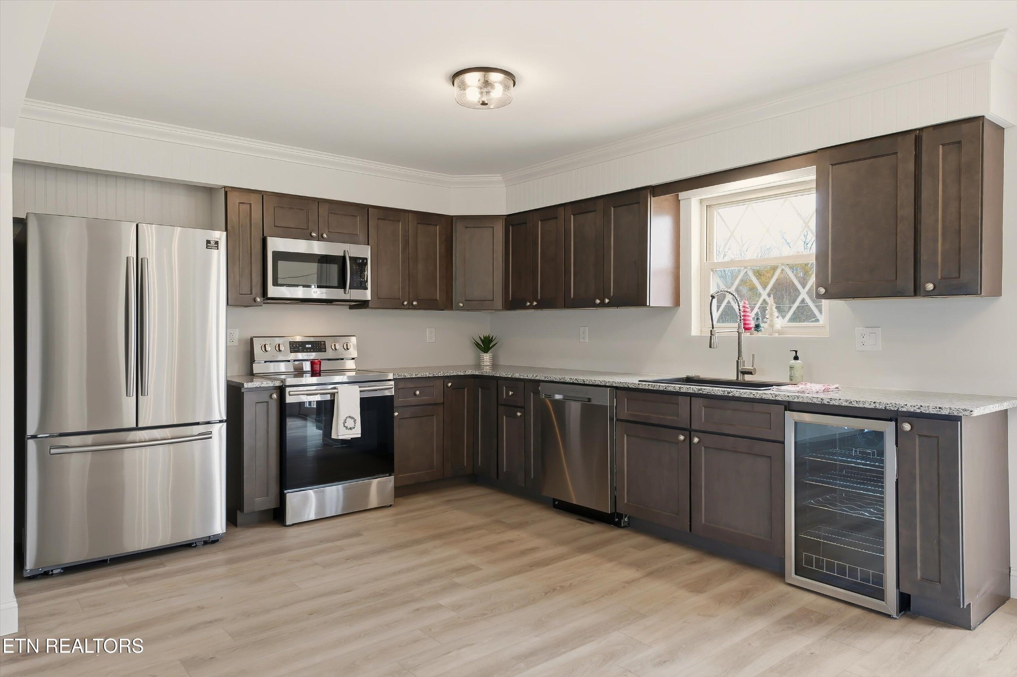 229 Brown Crest Road La Follette, TN 37766 - Photo 13 of 50