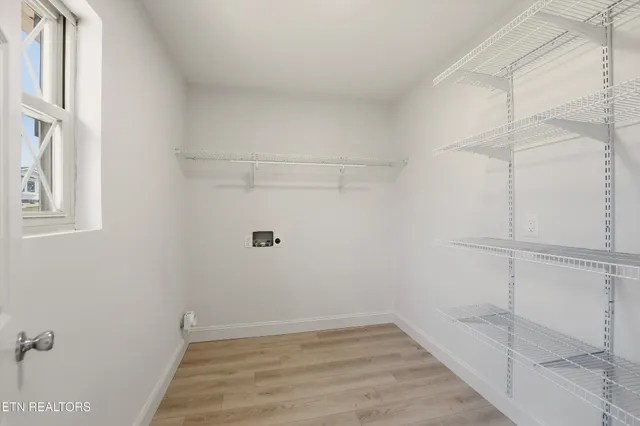 $350,000 | 229 Brown Crest Road, La Follette, TN 37766