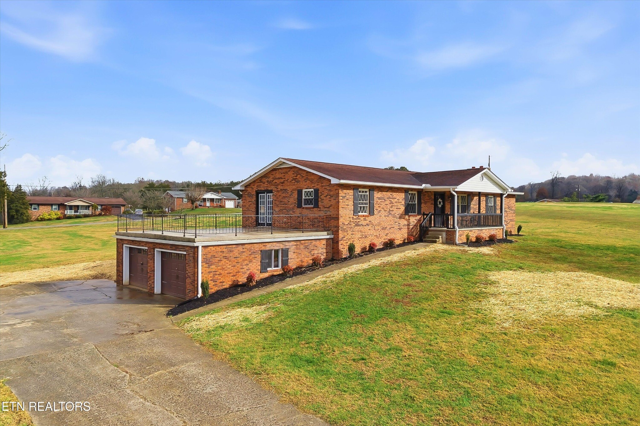 229 Brown Crest Road La Follette, TN 37766 - Photo 2 of 50