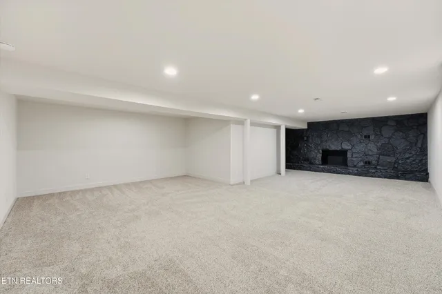 $350,000 | 229 Brown Crest Road, La Follette, TN 37766