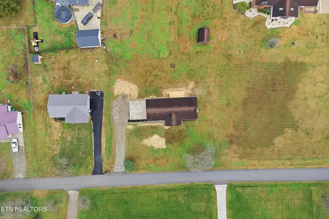 $350,000 | 229 Brown Crest Road, La Follette, TN 37766