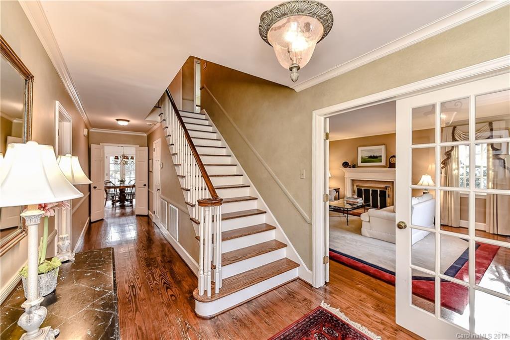1955 Overhill Road Charlotte, NC 28211 - Photo 4 of 24 Gallery Image 4