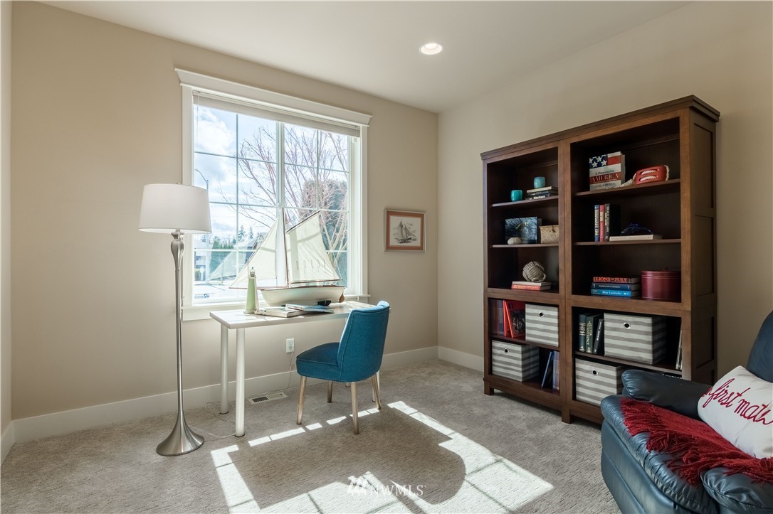 3819 168th Place Southeast Bothell, WA 98012 - Photo 5 of 20