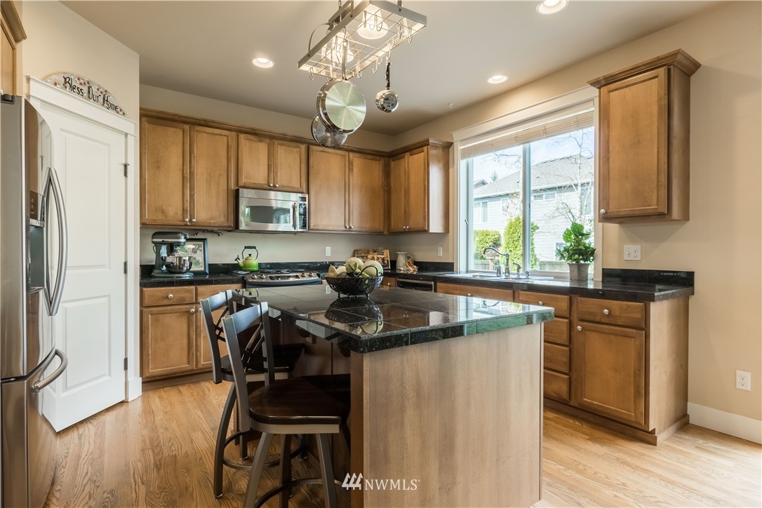 3819 168th Place Southeast Bothell, WA 98012 - Photo 7 of 20