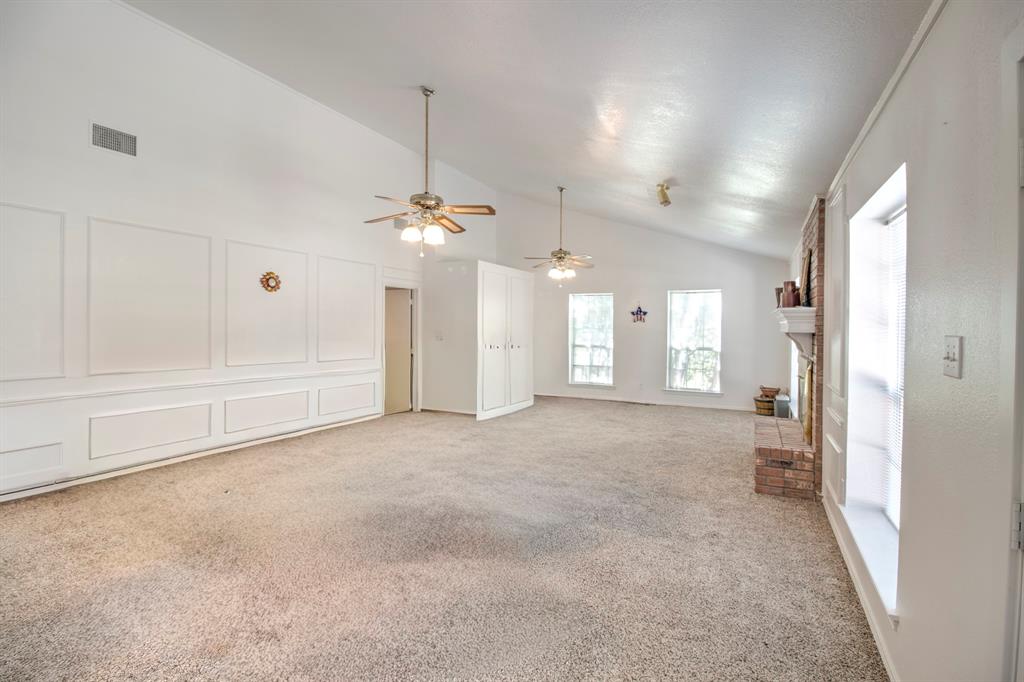 21921 Quail Run Road Sanger, TX 76266 - Photo 14 of 37
