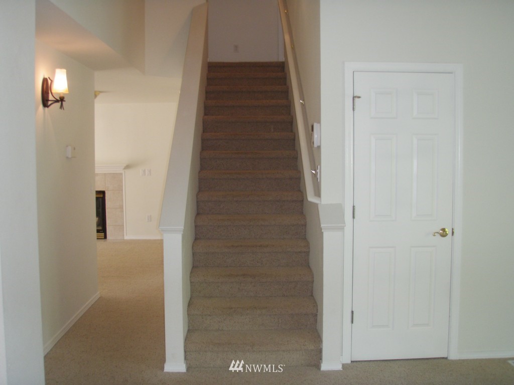 2202 Lister Road Northeast Olympia, WA 98506 - Photo 12 of 25