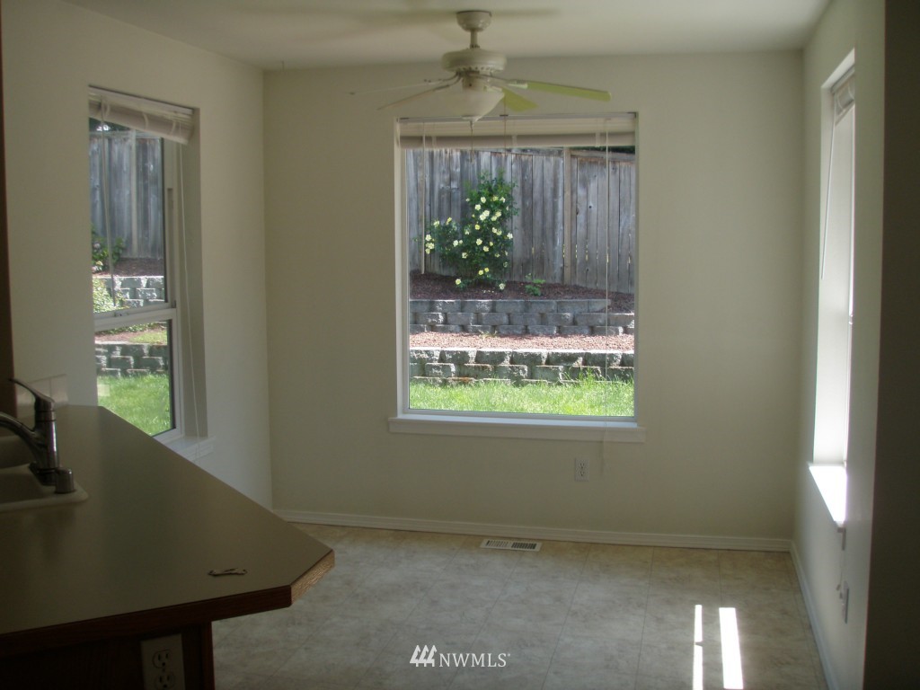 2202 Lister Road Northeast Olympia, WA 98506 - Photo 15 of 25