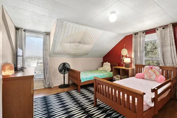 $209,999 | 702 4th Street Southwest, Little Falls, MN 56345