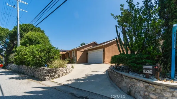 $959,000 | 10424 Big Tujunga Canyon Road, Tujunga, CA 91042