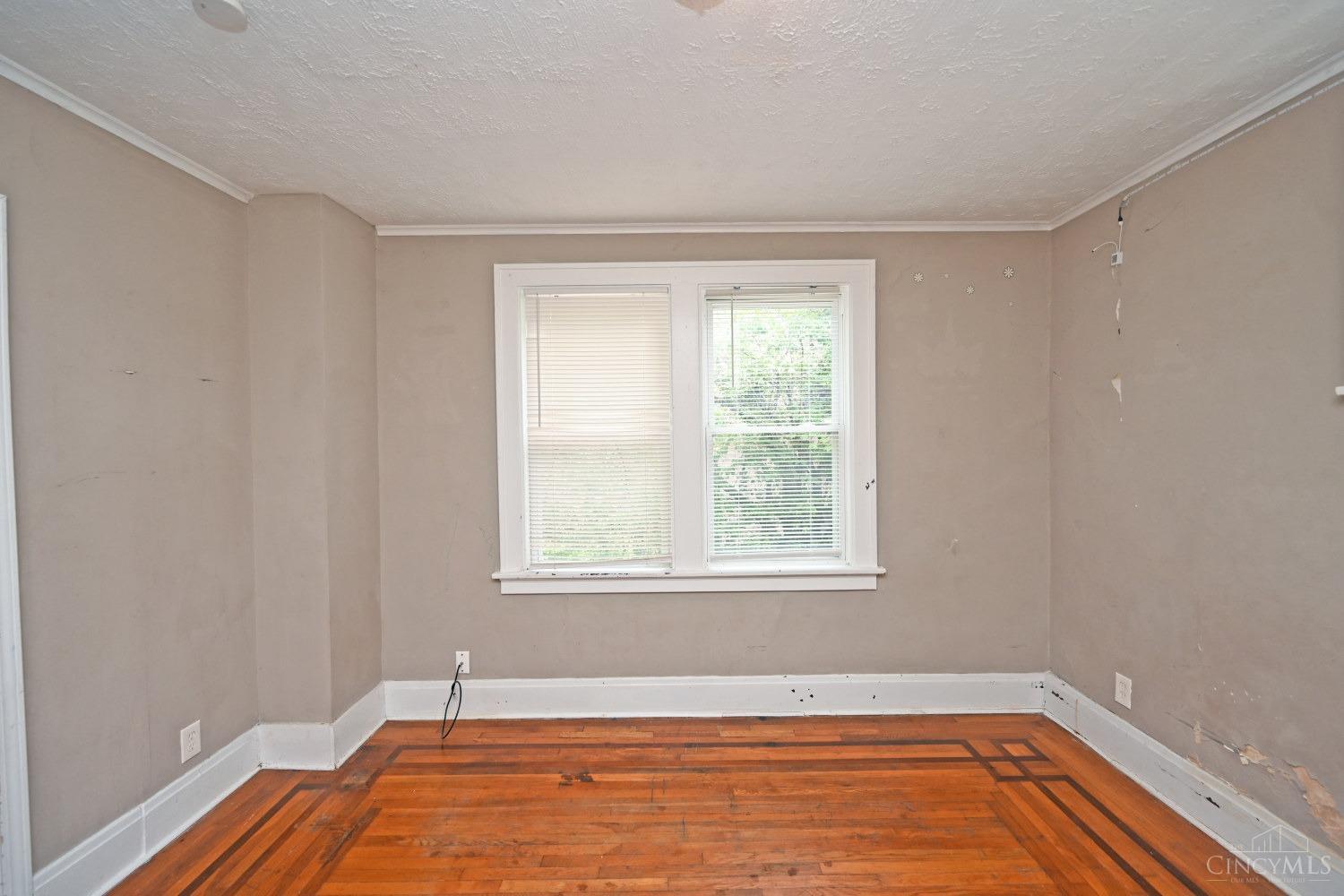 1309 Groesbeck Road Cincinnati, OH 45224 - Photo 14 of 27 Gallery Image 14