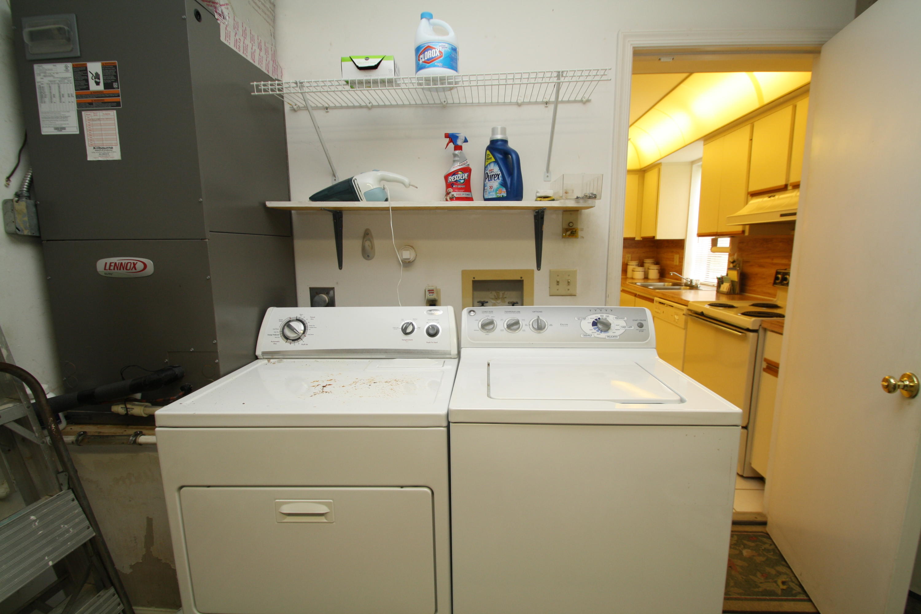 2 Ridge Pointe Drive, Unit F Boynton Beach, FL 33435 - Photo 29 of 29 Laundry