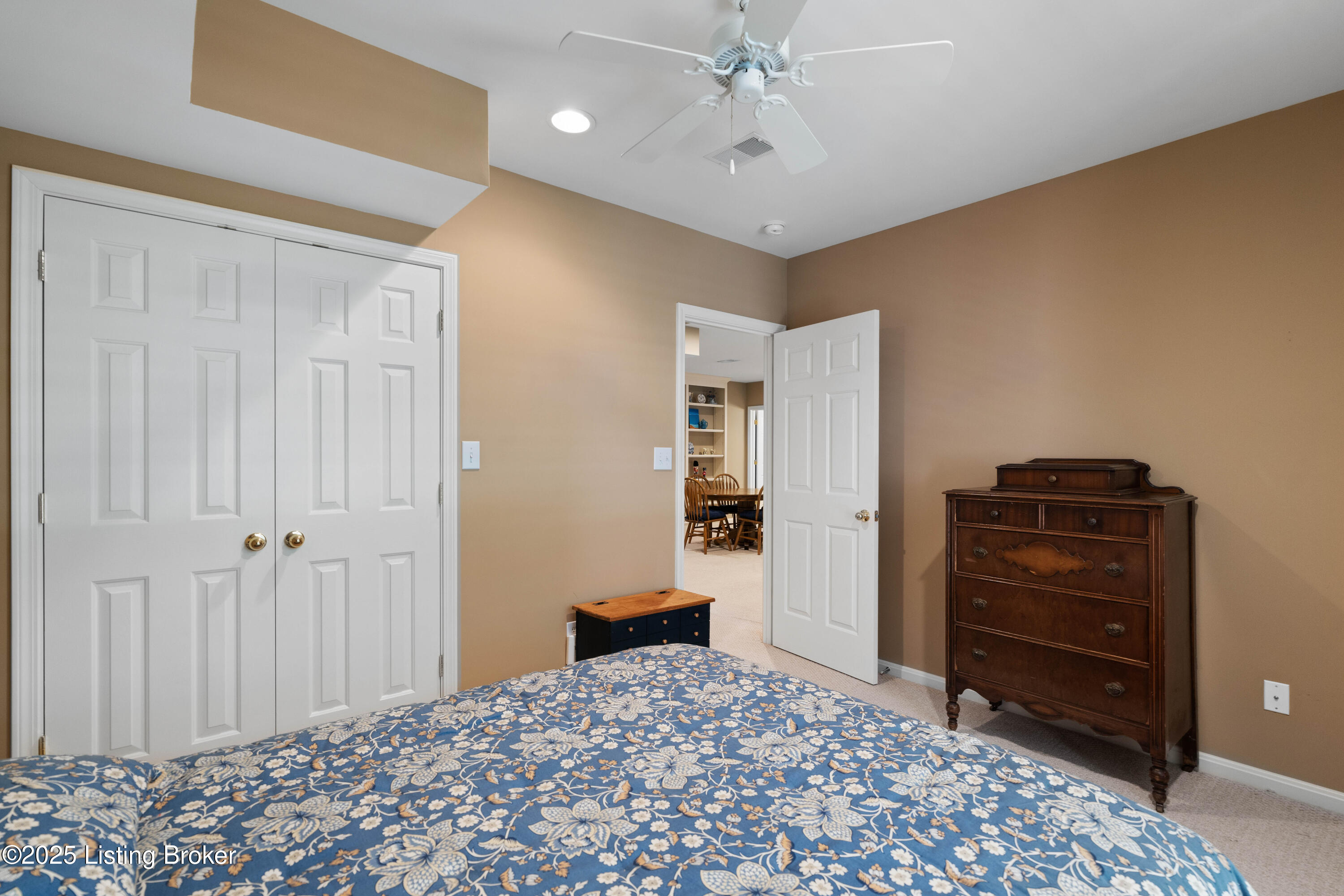 902 Forest Bridge Road Louisville, KY 40223 - Photo 57 of 69 DSC02524