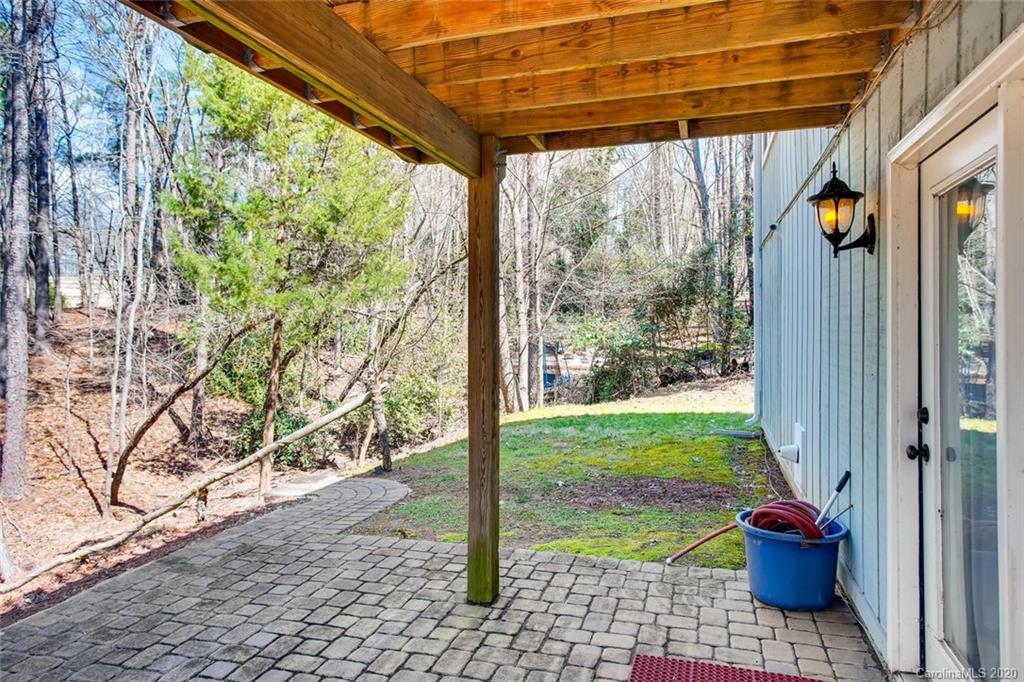 2147 Manawa Lane Tega Cay, SC 29708 - Photo 23 of 28 a garden view with a seating space