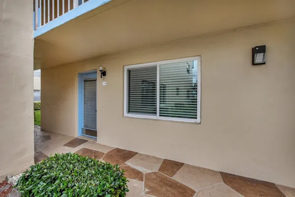 $104,995 | 204 Burgundy North, Unit 204, Delray Beach, FL 33484