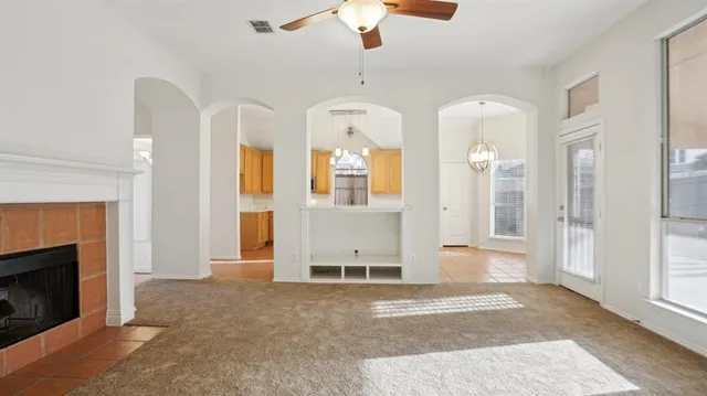 $374,999 | 7100 Frost Lane, Denton, TX 76210