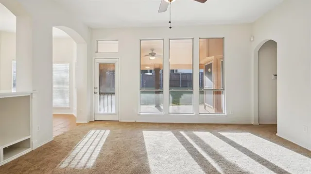 $374,999 | 7100 Frost Lane, Denton, TX 76210