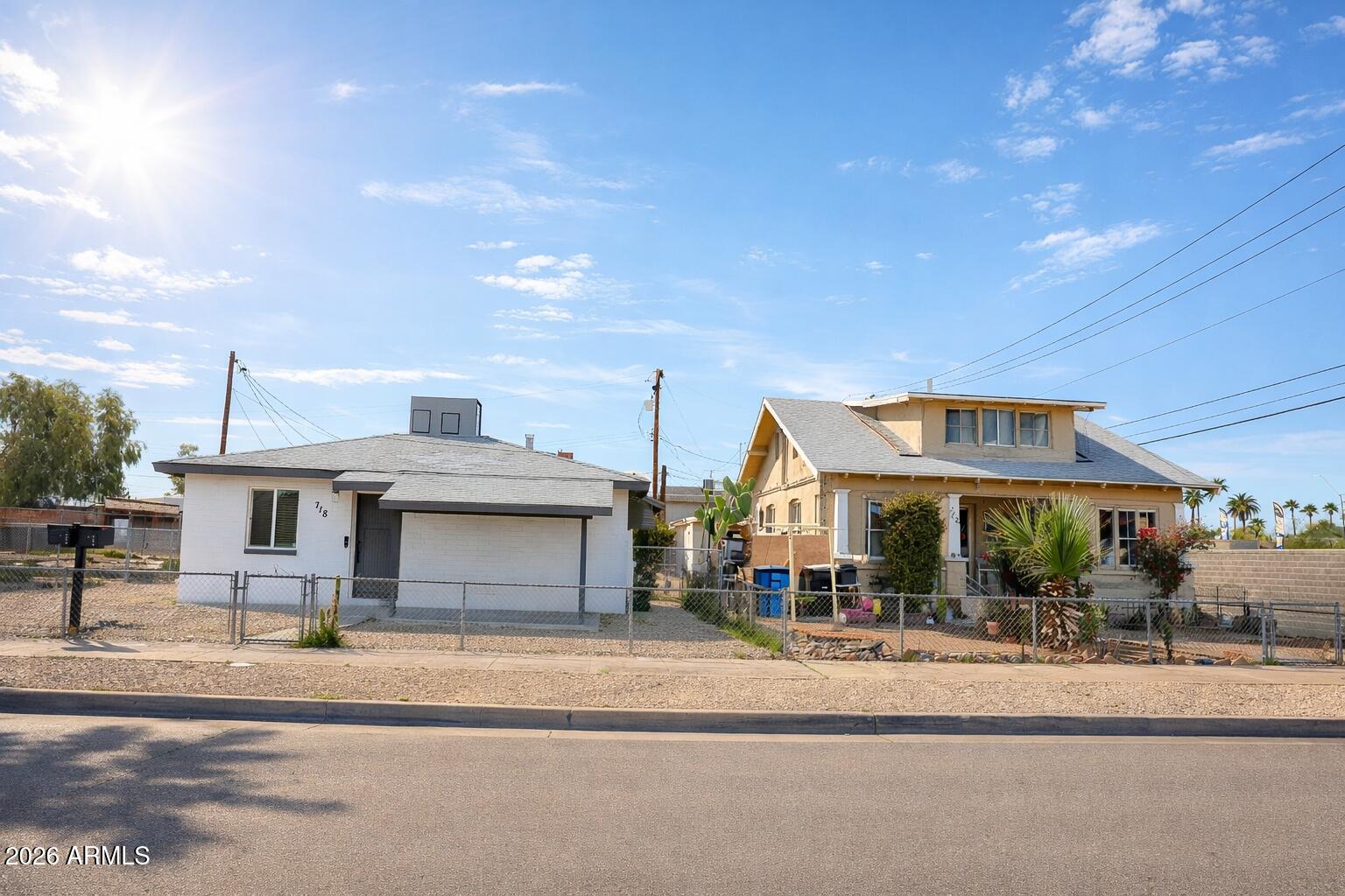 712 West Fillmore Street Phoenix, AZ 85007 - Photo 1 of 5 a front view of a house with a garden