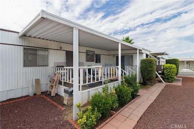 $150,000 | 200 West San Bernardino Avenue, Unit 85, Rialto, CA 92376