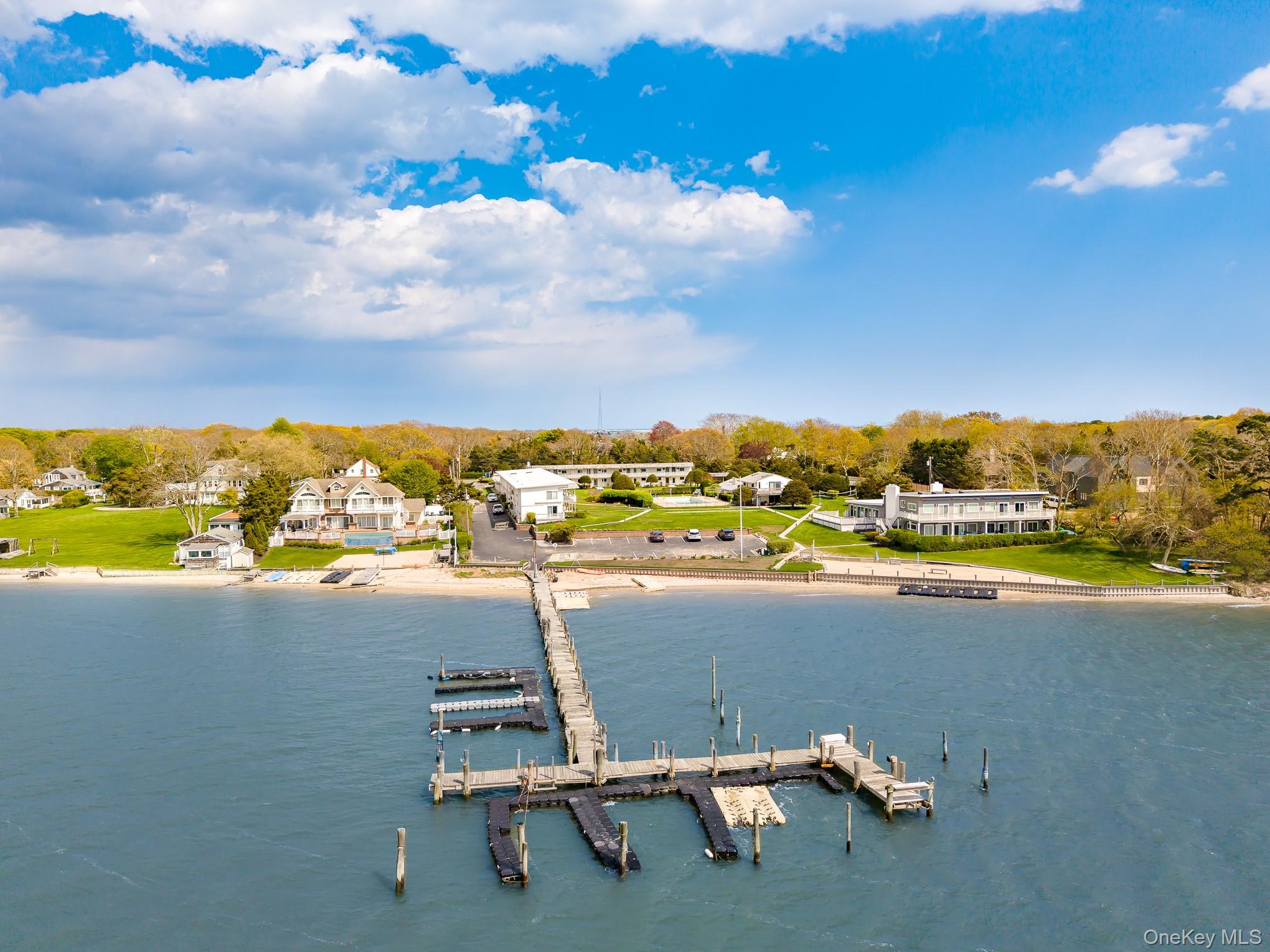 50 Rampasture Road, Unit 6 Hampton Bays, NY 11946 - Photo 2 of 35