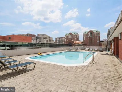 $399,000 | 1001 North Vermont Street, Unit 804, Arlington, VA 22201