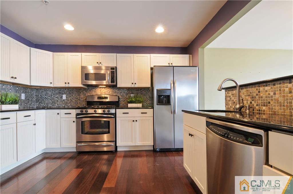 56 Raritan Reach Road, Unit 28 South Amboy, NJ 08879 - Photo 11 of 25 Gallery Image 11