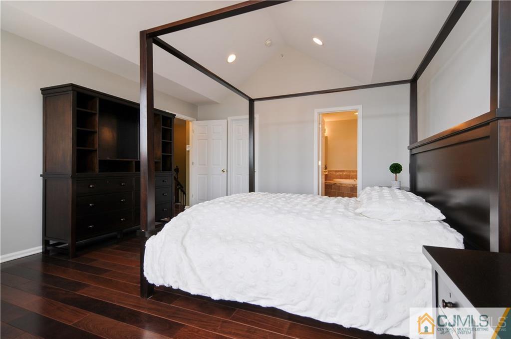 56 Raritan Reach Road, Unit 28 South Amboy, NJ 08879 - Photo 15 of 25 Gallery Image 15