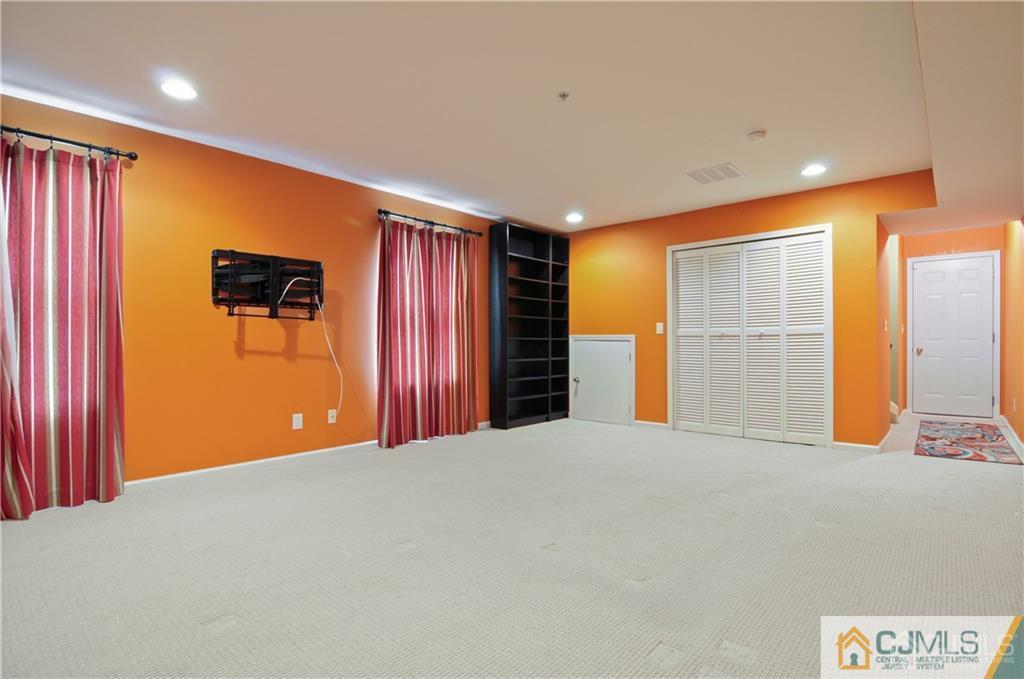 56 Raritan Reach Road, Unit 28 South Amboy, NJ 08879 - Photo 23 of 25 Gallery Image 23