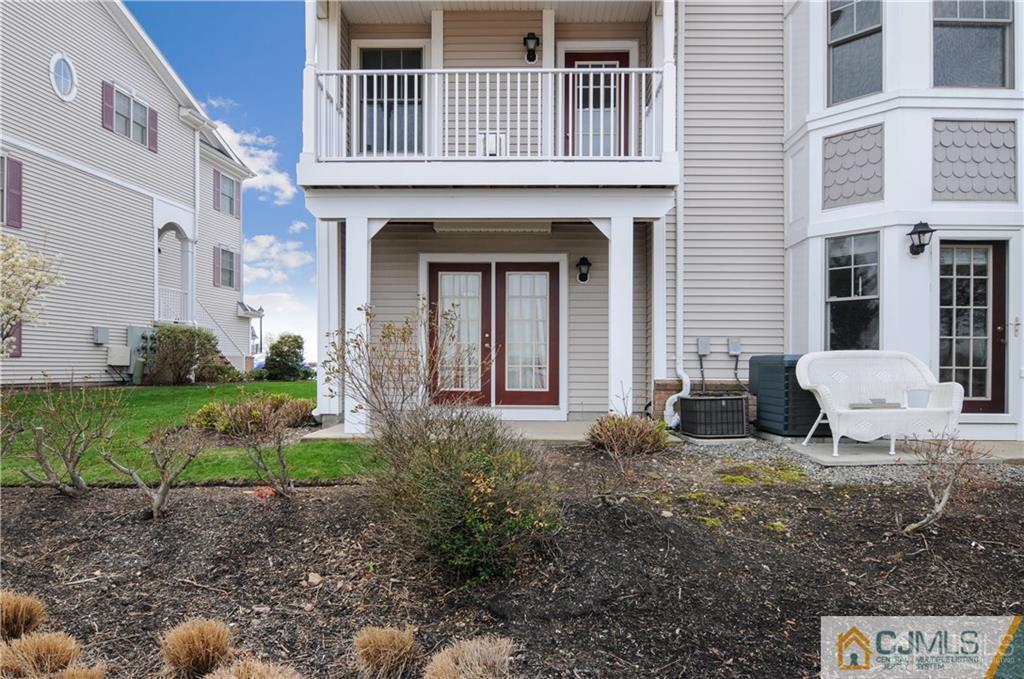 56 Raritan Reach Road, Unit 28 South Amboy, NJ 08879 - Photo 3 of 25 Gallery Image 3