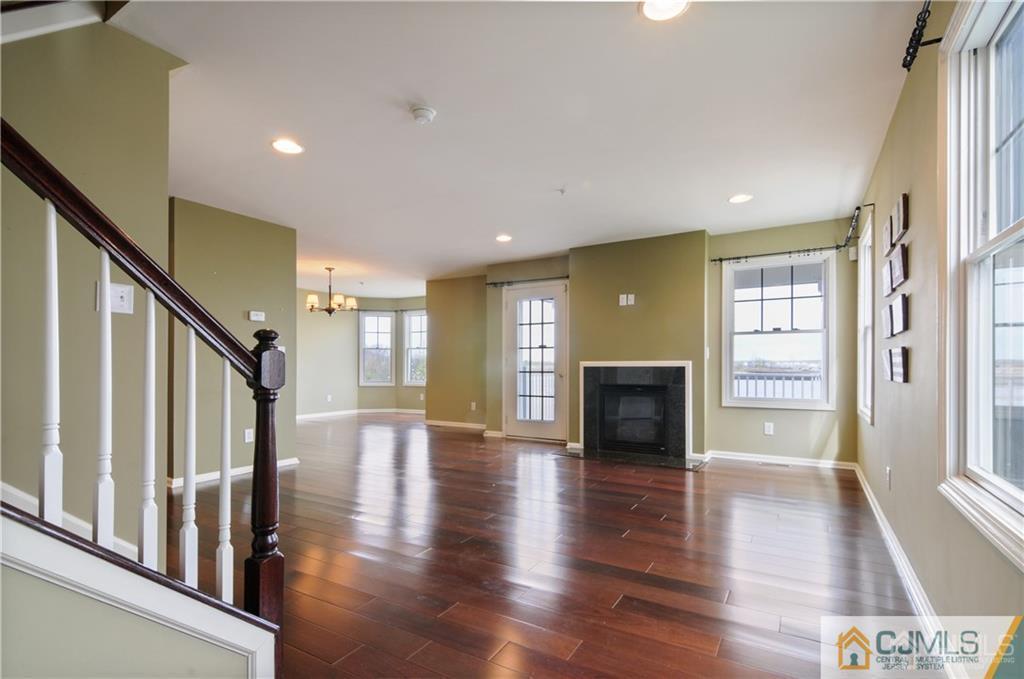 56 Raritan Reach Road, Unit 28 South Amboy, NJ 08879 - Photo 6 of 25 Gallery Image 6