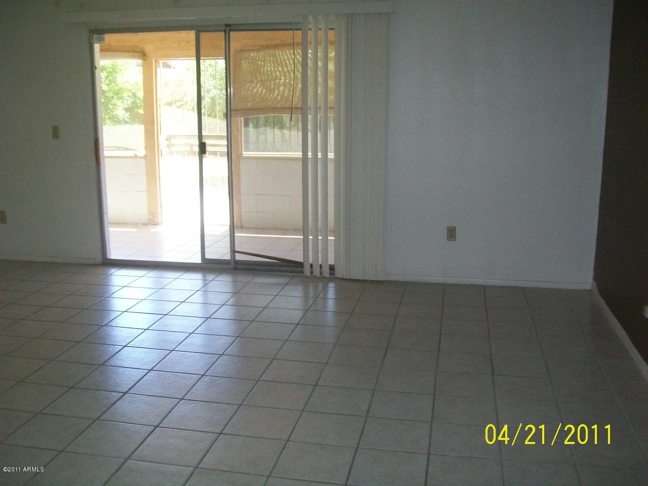 4027 West Ruth Avenue Phoenix, AZ 85051 - Photo 4 of 9 Dining Room