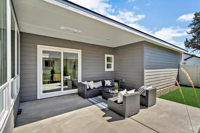 $535,900 | 7604 North Ferris Avenue, Boise, ID 83714