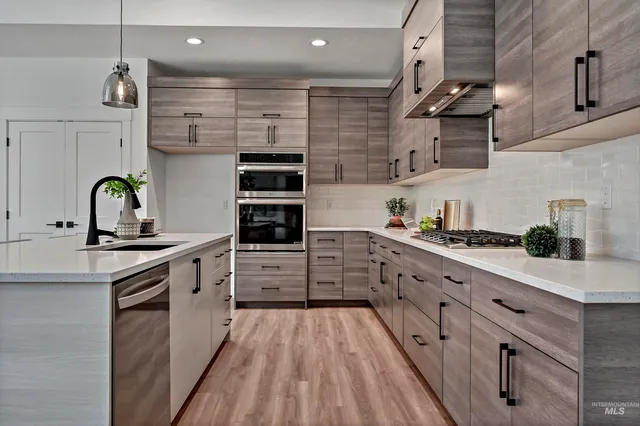 $535,900 | 7604 North Ferris Avenue, Boise, ID 83714