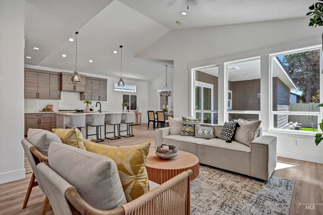 $535,900 | 7604 North Ferris Avenue, Boise, ID 83714