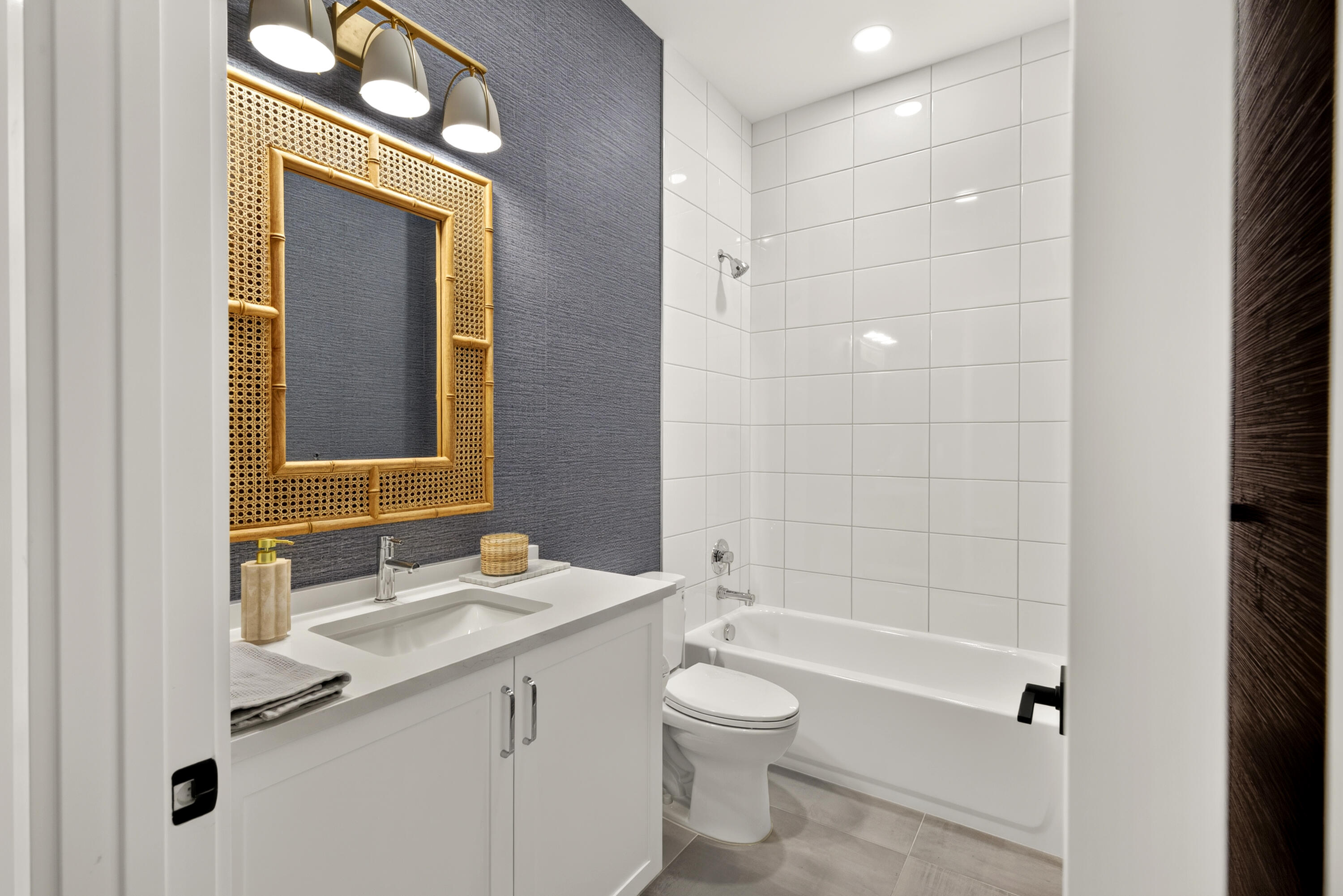 9898 Juniper Bay Avenue Boca Raton, FL 33434 - Photo 36 of 46 DSC_5244