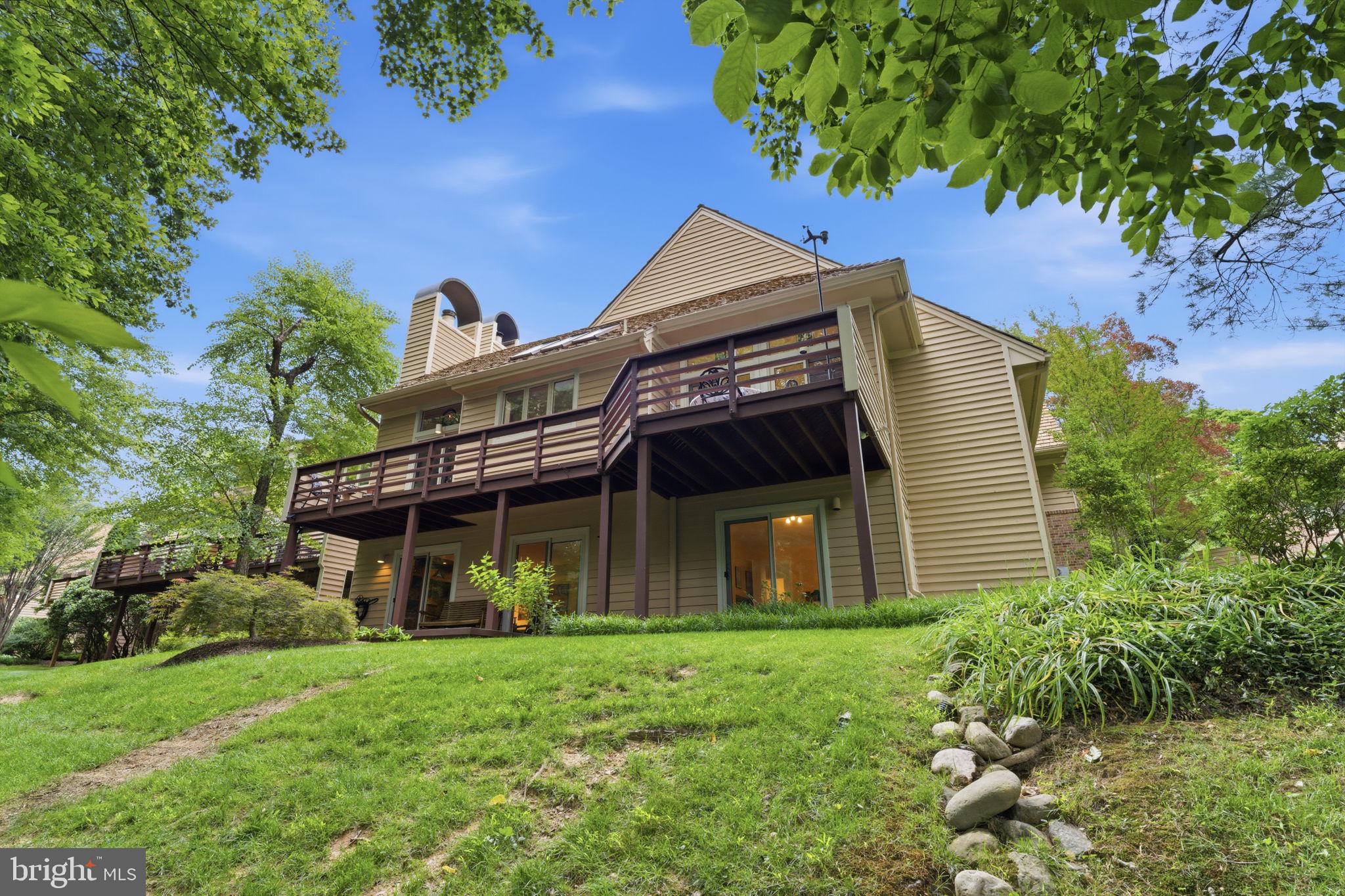 1608 Woodstock Lane Reston, VA 20194 - Photo 56 of 76