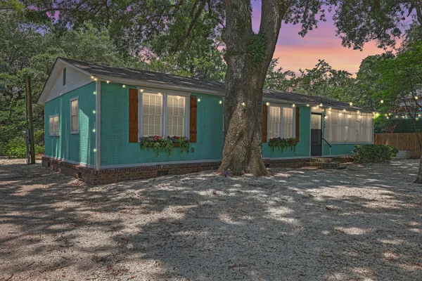 $299,987 | 200 Hilltop Drive, Bonneau, SC 29431