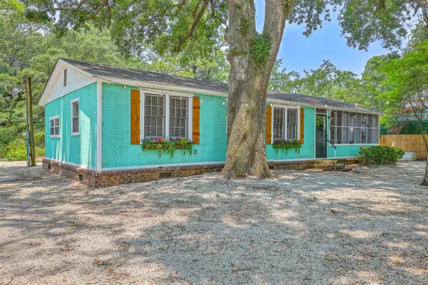 $299,987 | 200 Hilltop Drive, Bonneau, SC 29431