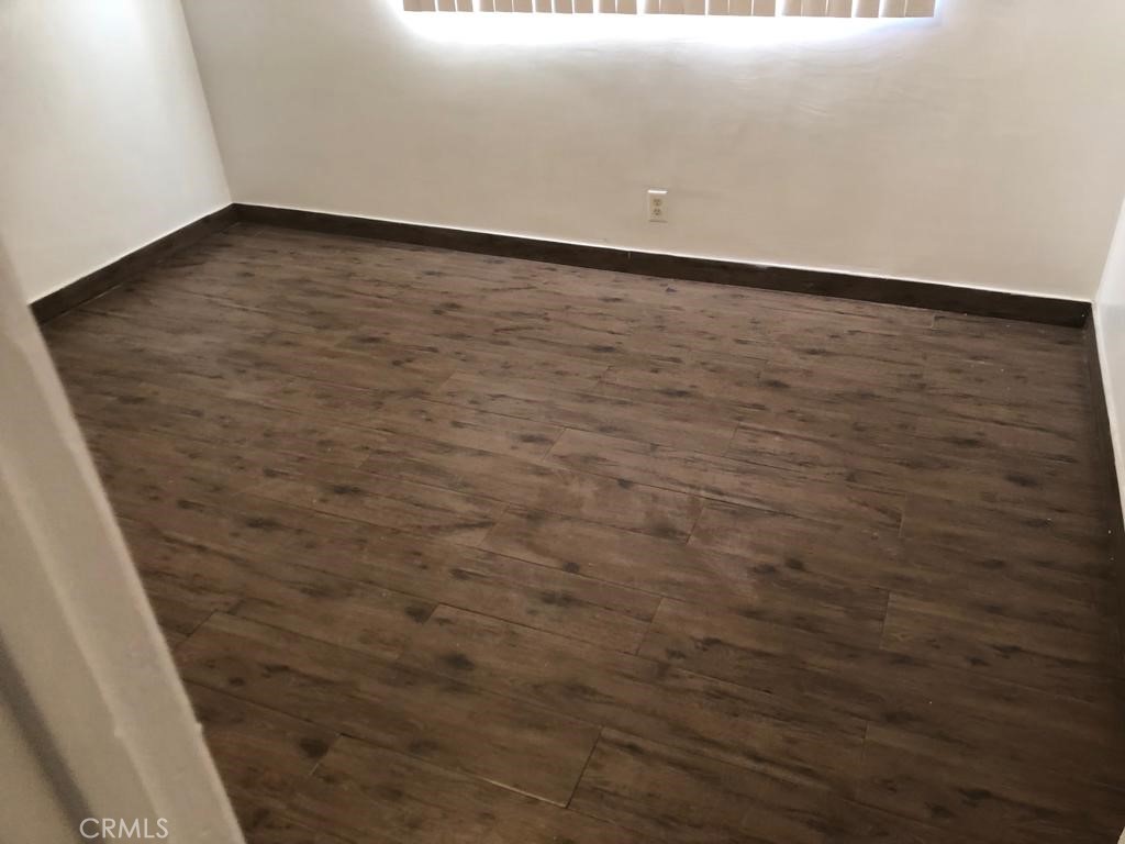 2026 South Ridgeley Drive Los Angeles, CA 90016 - Photo 7 of 32 Gallery Image 7